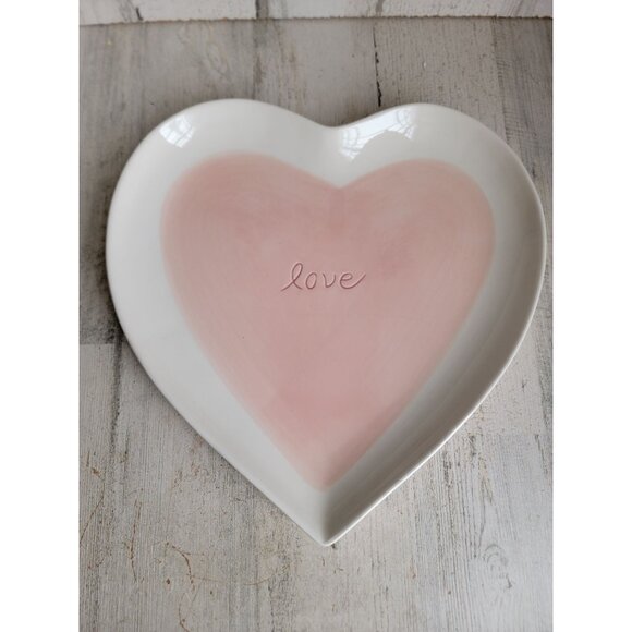 Pottery Barn large Valentine love heart plate watercolor‎ love - Picture 1 of 6